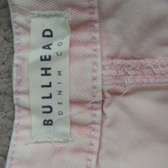 Bullhead Denim Co. High Rise Shorts - Picture 5 of 10